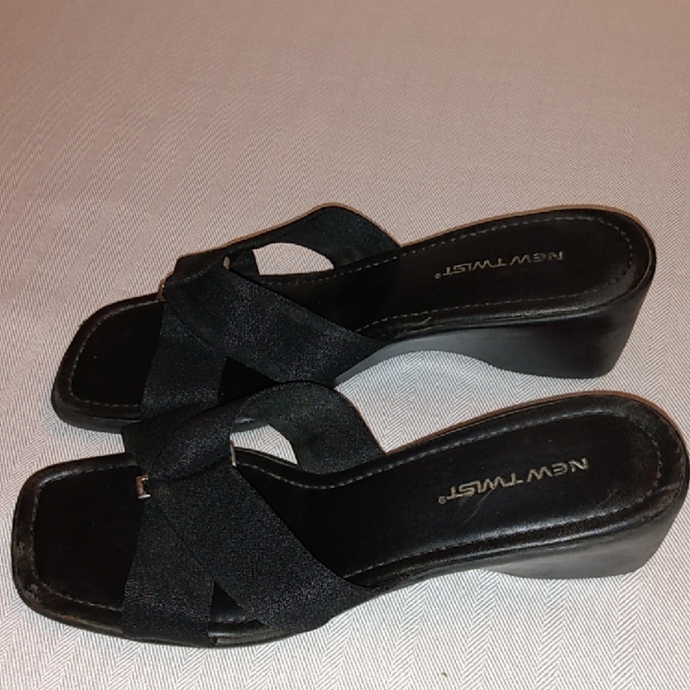 New Twist Sandals 8.5